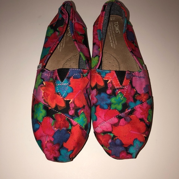 Toms Shoes - TOMS Floral Slip-Ons 8.5